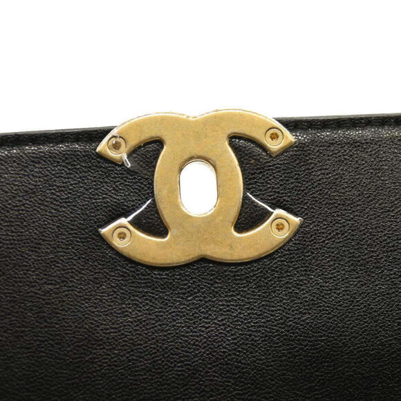 CHANEL Lambskin Stitched Coco Luxe Medium Flap Black - Picture 13 of 16